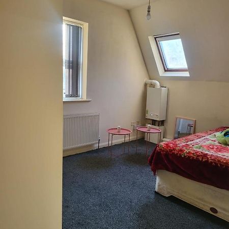 Hotel Cozzy 2 Roooms With 2 Beds Bradford  Exterior foto
