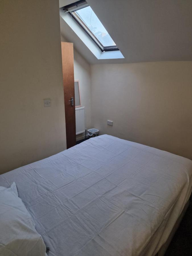 Hotel Cozzy 2 Roooms With 2 Beds Bradford  Exterior foto